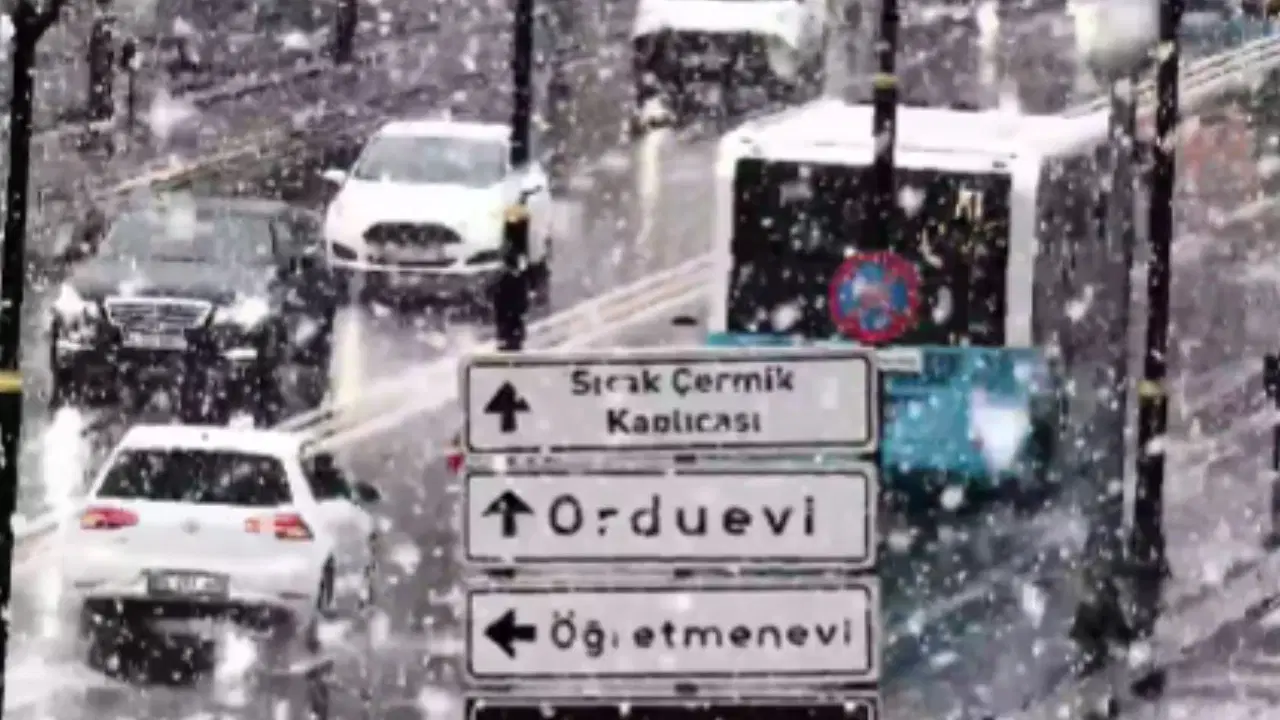 Karayolları Genel Müdürlüğü, Sivas'ta bazı yolların ulaşıma kapandığını duyurdu