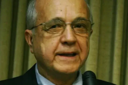 Gazeteci Doğan Pürsün hayatını kaybetti