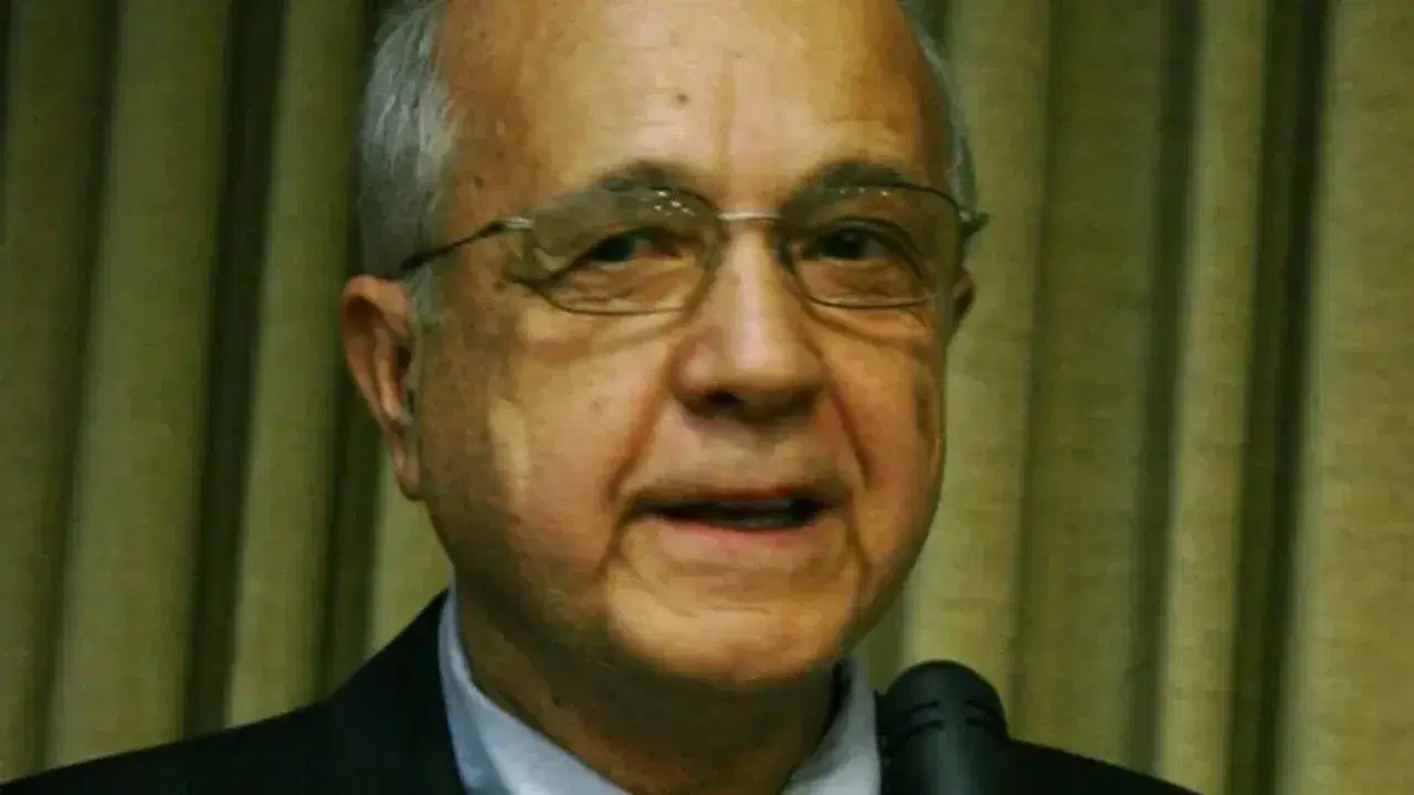 Gazeteci Doğan Pürsün hayatını kaybetti