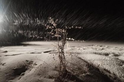 Meteorolojiden 5 ile uyarı üstüne uyarı Resmen göz gözü görmüyor: Evinizde kalın