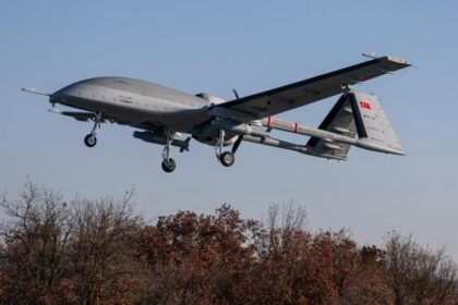 Bayraktar TB3, MAM-L IIR ile hedefi tam isabetle vurdu