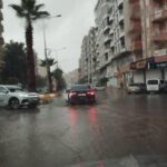 Mardin'de sağanak; dereler taştı, yollar göle döndü