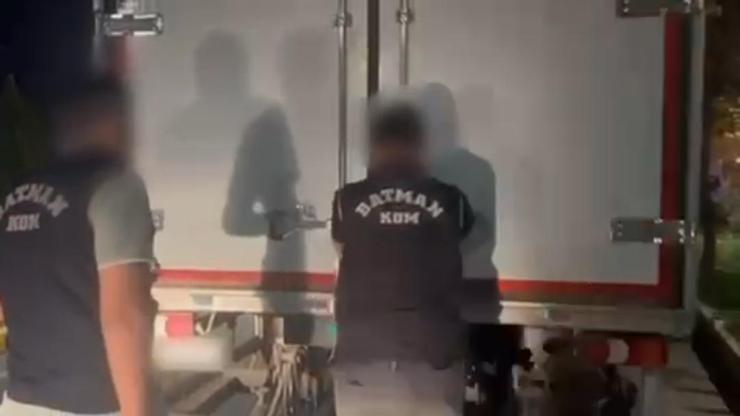 Batman'da 6 milyon lira değerinde kaçak telefon ele geçirildi