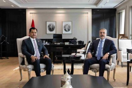 Dışişleri Bakanı Hakan Fidan, Libya Ulusal Ordusu Genel Komutan Yardımcısı Hafter ile görüştü