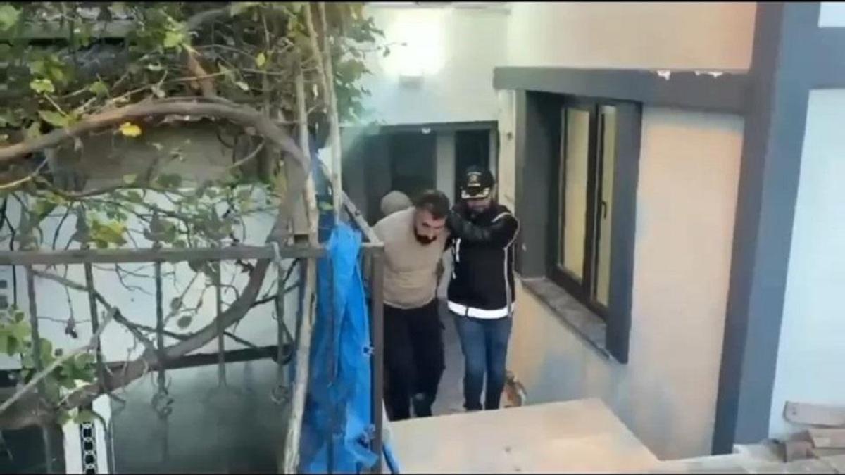 Hatalı sollama yaparak 2 can almıştı: Yargıtay sürücünün 6 yıl 8 aylık cezasını onadı - CNN Türk Sondakika Haberler | Video