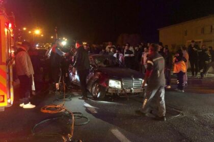 Nevşehir’de tur otobüsü ile otomobil çarpıştı: 2 ölü, 3 yaralı