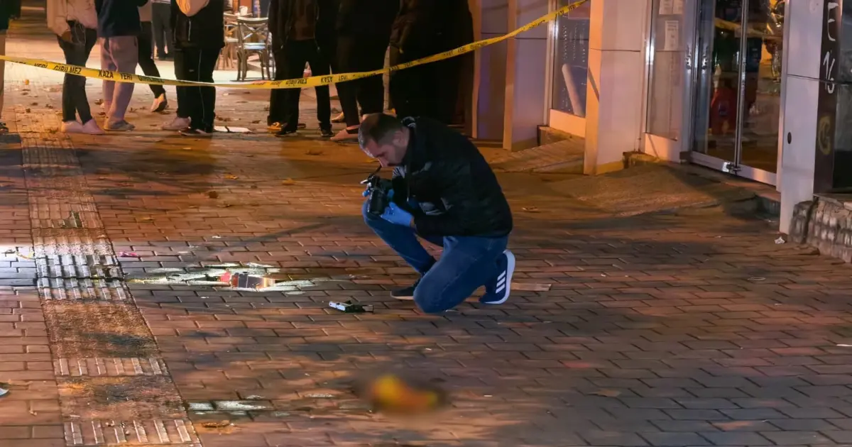 Restoran çıkışında kanlı pusu: 1 ölü | NTV Haber