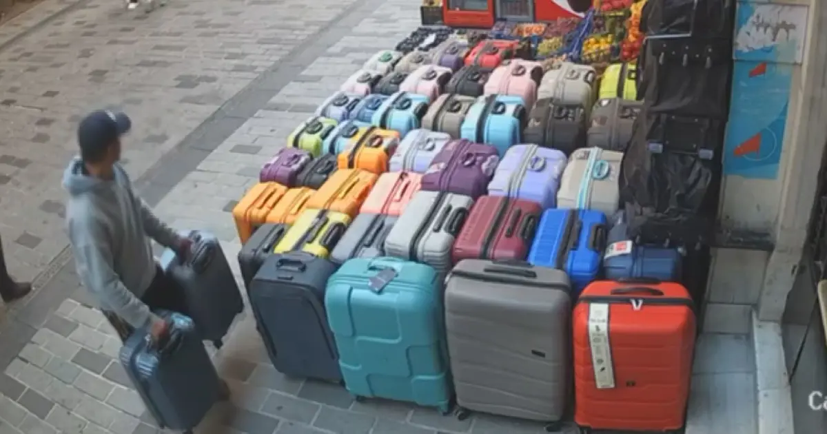 Beyoğlu'nda valiz ve telefon hırsızı tutuklandı | NTV Haber