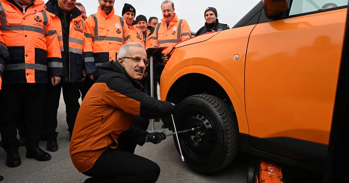 Kış lastiği uygulaması yarın başlıyor | NTV Haber