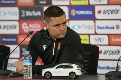 Alexander Dimitrov: İlk maçta çok ağır mağlubiyet yaşadık