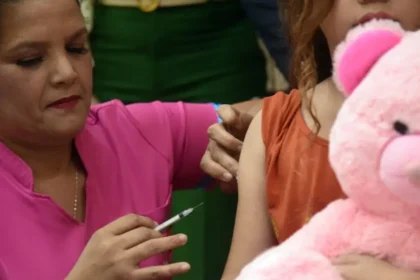 "Aşılar otizme neden olur mu?" sorusuna bilim dünyasından net yanıt