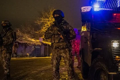 Yalova'da DAEŞ operasyonu: Polise ateş açıldı özel harekat olay yerinde | NTV Haber