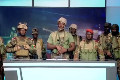 Benin'de darbe girişimi: Anayasa askıya alındı, tüm sınırlar kapatıldı