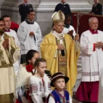 Papa 14'üncü Leo ilk Noel ayinini yönetti