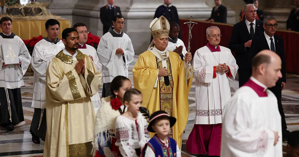 Papa 14'üncü Leo ilk Noel ayinini yönetti