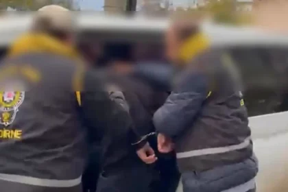 Firari hükümlü, eve gelen polisi görünce intihara kalkıştı | NTV Haber