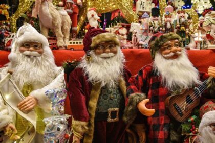 Yılbaşı kutlamasında, 'Noel Baba' kostümü ve sakalına ilgi