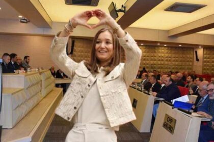 AK Parti ve MHP aday çıkarmayacak! Şehzadeler Belediye Meclisi yeni başkanını seçecek