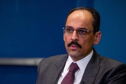 MİT Başkanı Kalın, İstanbul'da Hamas Siyasi Bürosu Müzakere Heyeti Başkanı ve beraberindeki heyet ile görüştü