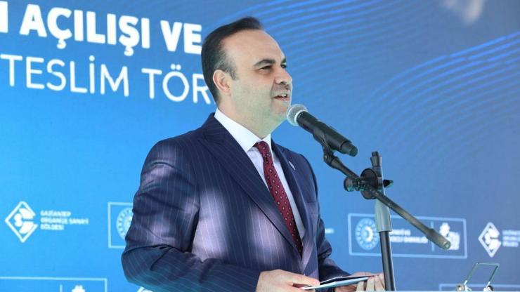 Gaziantep İslahiye’de 80 iş yeri, depremzede hak sahiplerine teslim edildi! Bakan Kacır: Depremzede vatandaşlarımız her daim önceliğimiz oldu