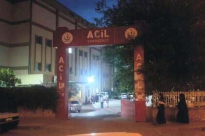 Bir kadın daha cinayete kurban gitti! Tartıştığı karısını sokak ortasında bıçaklayarak öldürdü