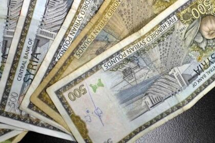 Suriye yeni para birimini piyasaya sürüyor