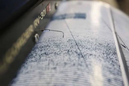 Sındırgı'da 3.6 büyüklüğünde deprem | NTV Haber