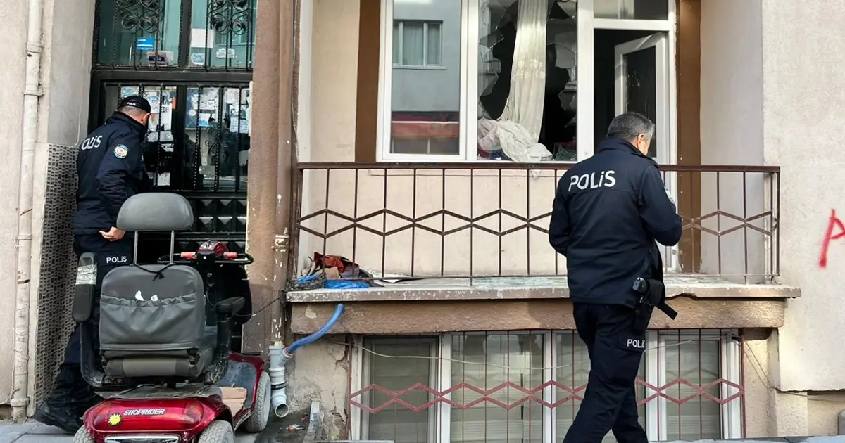 Aksaray'da eve baltalı baskın | NTV Haber