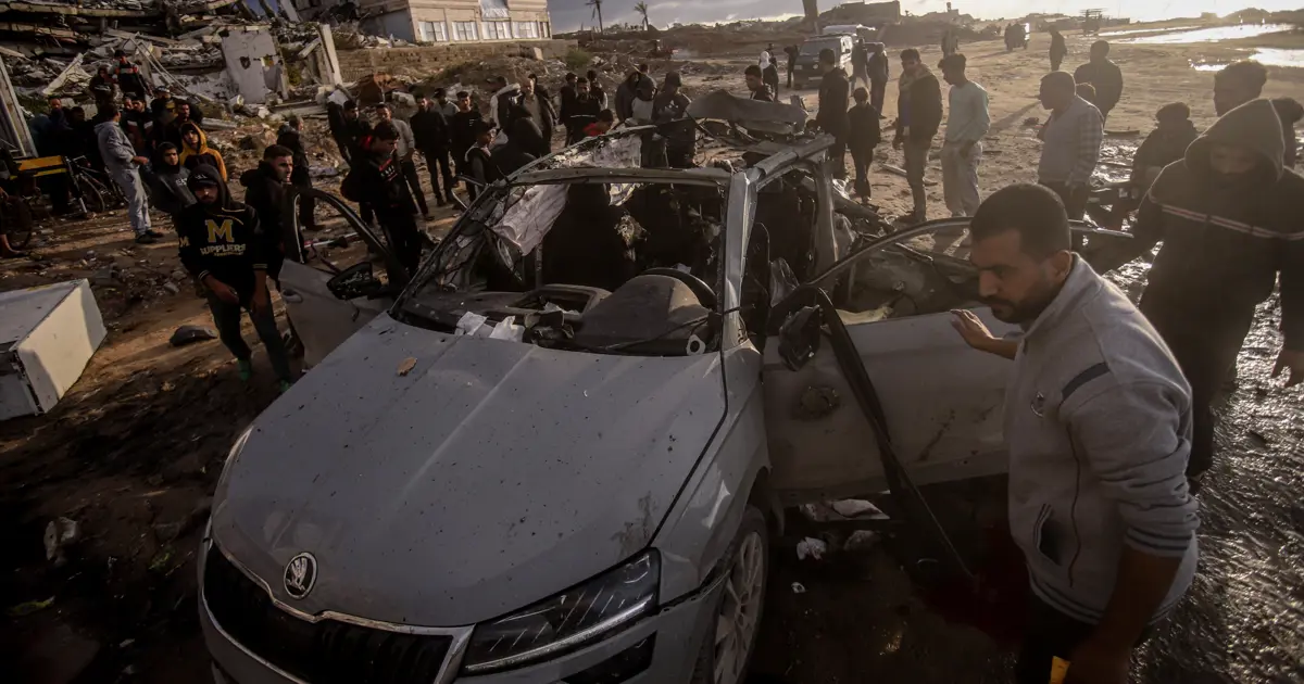 İsrail Gazze'de bir aracı vurdu. Raid Saad hedef alındı iddiası  | NTV Haber