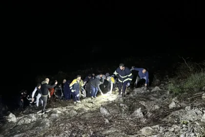 30 metreden uçtu, emniyet kemeri hayatını kurtardı | NTV Haber