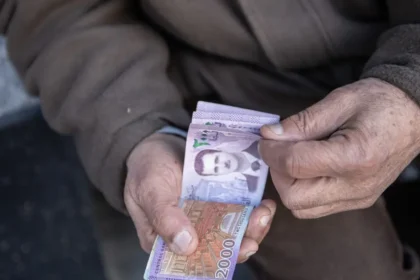 İki sıfır atıldı. Suriye'de yeni para dönemi | NTV Haber