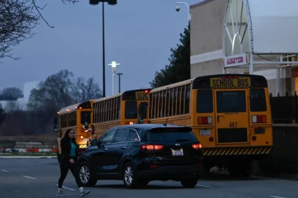 ABD'de lisede bıçaklı saldırı. 1 ölü, 1 yaralı | NTV Haber