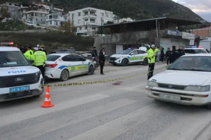 Beton mikserinin çarptığı motosikletteki çocuk hayatını kaybetti   | NTV Haber