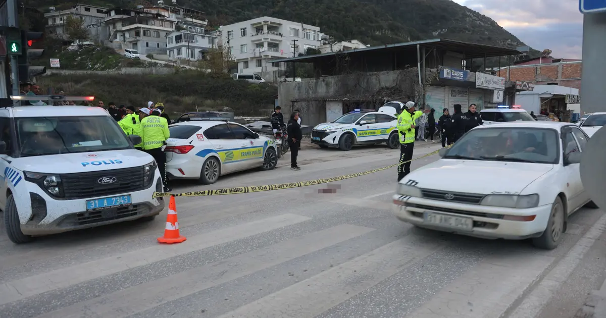 Beton mikserinin çarptığı motosikletteki çocuk hayatını kaybetti   | NTV Haber