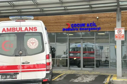 Bedava çikolata 20 öğrenciyi hastanelik etti | NTV Haber