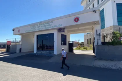 Cezaevinden tahliye oldu, eşini boğup boş araziye gömdü | NTV Haber