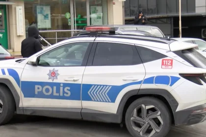 Başakşehir’de ödedikleri borcu, silahla gasp etmeye çalıştılar | NTV Haber