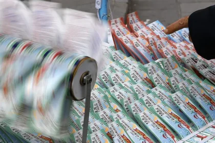 Milli piyango biletinin satışına yeni düzenleme. Cami önlerinde satışı yasaklandı | NTV Haber