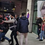 İki çocuk annesi komşusunu bahis borcu için öldürüp altınlarını çaldı | NTV Haber