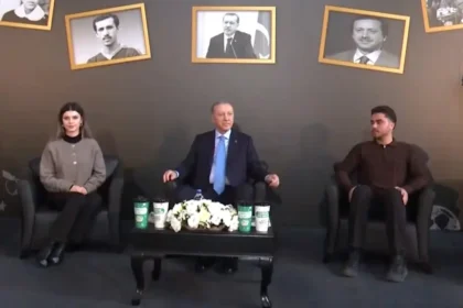 Cumhurbaşkanı Erdoğan gençlerle buluştu. "Zaferi kucaklayacak olanlar sizlersiniz" | NTV Haber