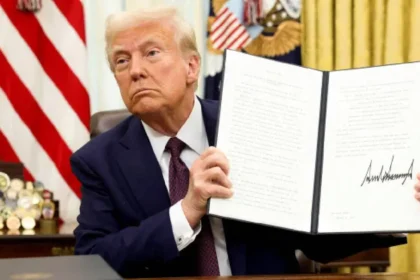 Trump'ın ilk kararnamesi için son söz Yüksek Mahkeme'de