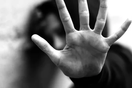 8 öğrenciye cinsel istismarda bulunan öğretmene 65 yıl hapis cezası  | NTV Haber