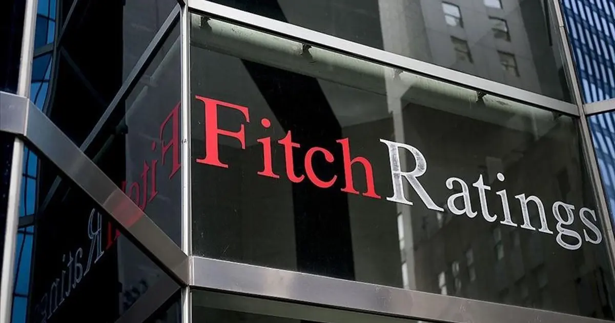 Fitch, Ukrayna'nın kredi notunu yükseltti
