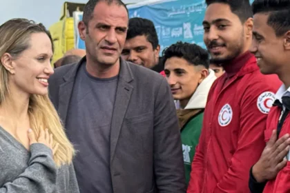 Hollywood yıldızı Angeline Jolie'den Gazze Sınırı'na ziyaret