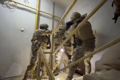 Sakarya'da DEAŞ operasyonu: 2 kişi tutuklandı