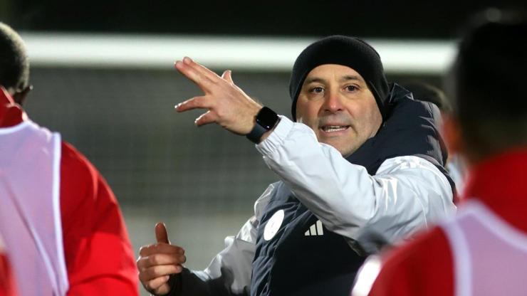 Sami Uğurlu, Antalyaspor'daki mesaisine başladı