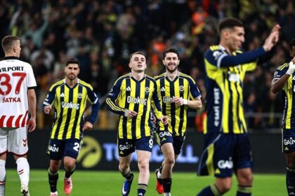 Fenerbahçe 2-0 Samsunspor Maç Özeti | Süper Kupa'da finalin adı: Fenerbahçe - Galatasaray