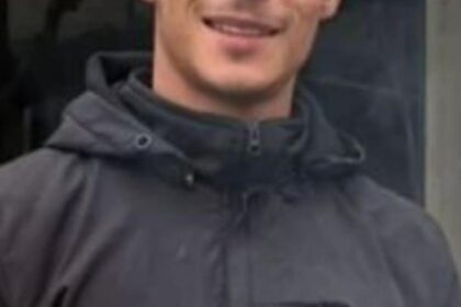 Manisada alkol masasındaki tartışma silahlı kavgaya dönüştü: 1 ölü, 2 yaralı / Ek fotoğraf - Akhisar Haber