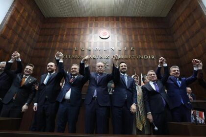 AK Parti’ye katılımlar ve erken seçim! Abdulkadir Selvi kaleme aldı...