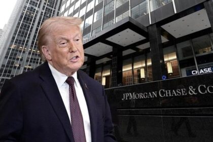 Trump, JPMorgan Chase'e dava açacak